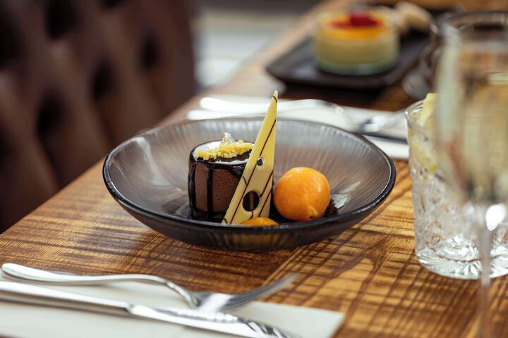 Dining 62 of 114