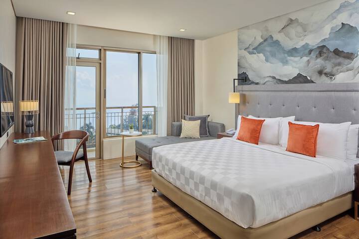 Room 20 of 130