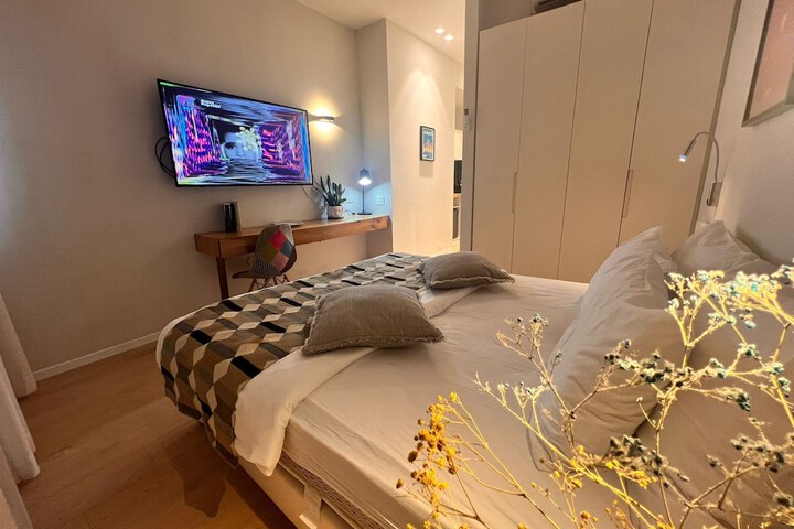 Room 12 of 35