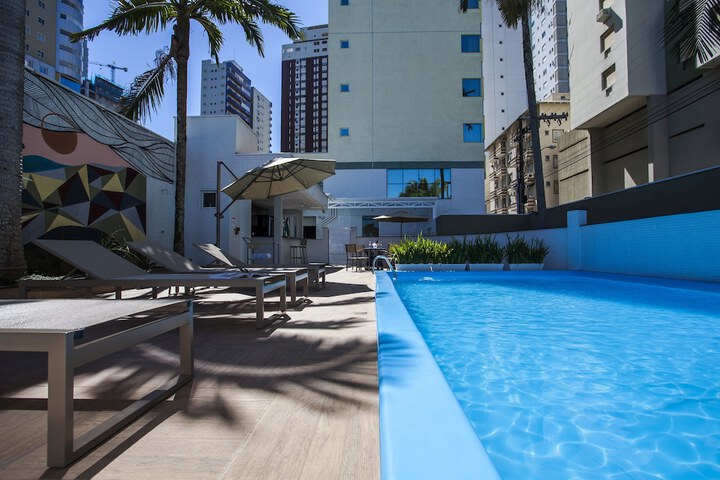 Pool 53 of 90