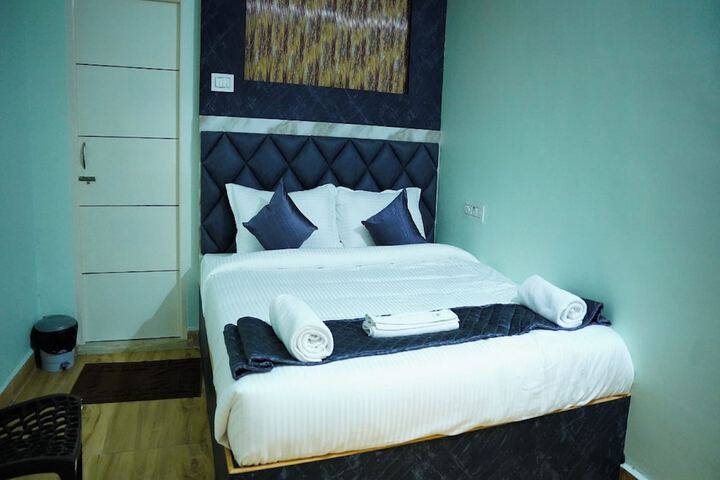 Room 14 of 54