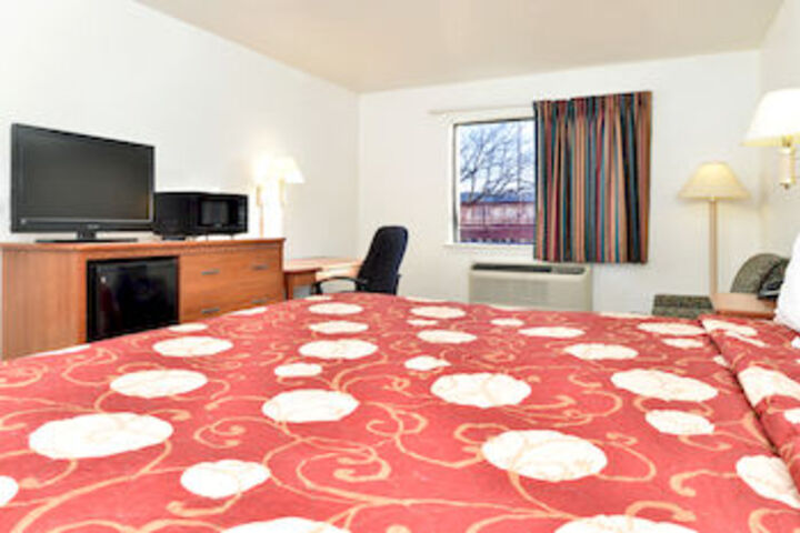 Room 28 of 55