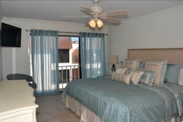 Room 41 of 44