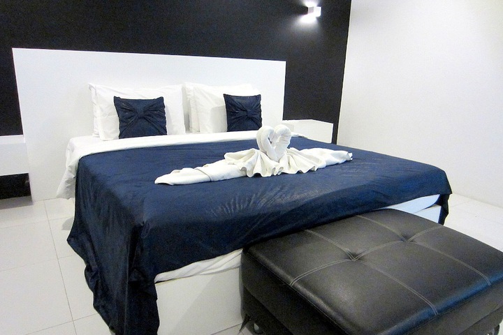 Room 40 of 63