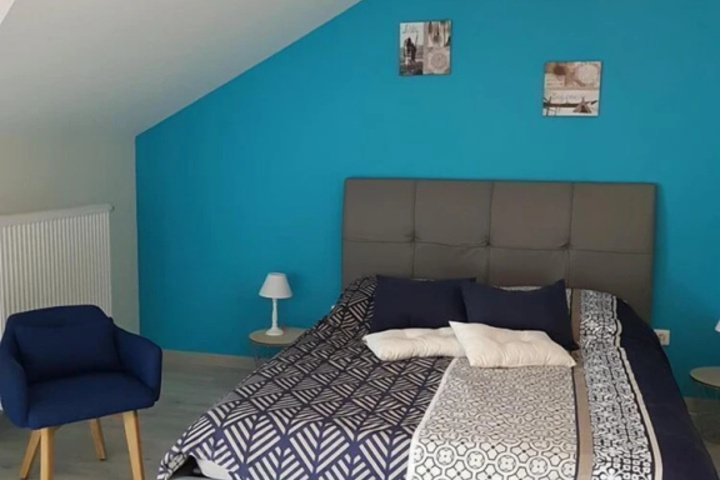 Room 5 of 15