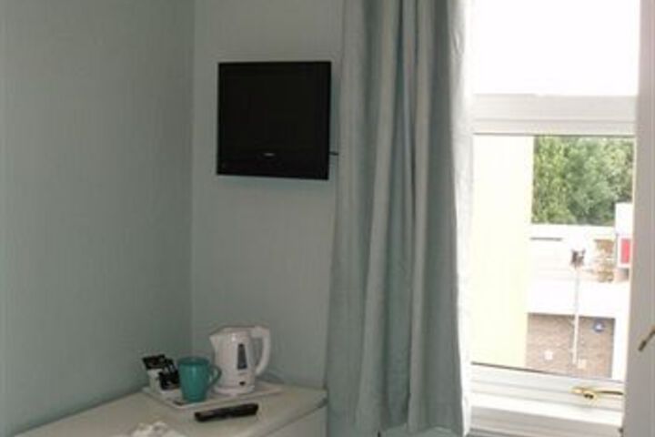 Room 18 of 20