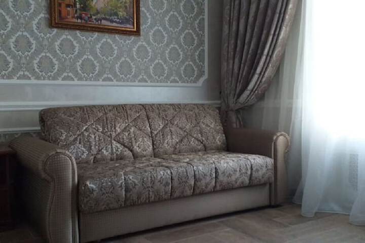 Room 9 of 29