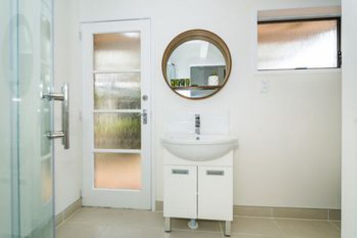 Room 3 of 13