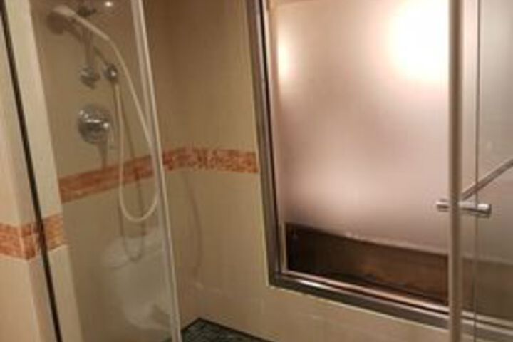 Room 20 of 82