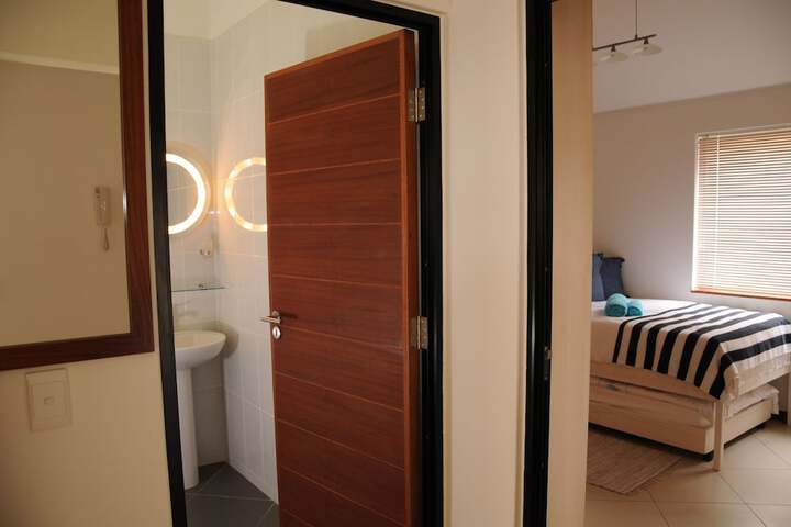 Room 7 of 23