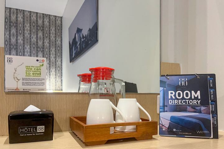 Room 21 of 39