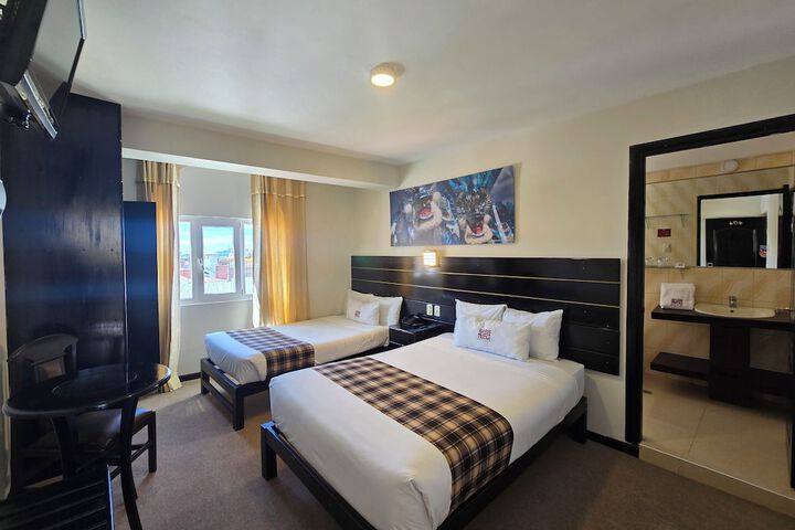 Room 15 of 43