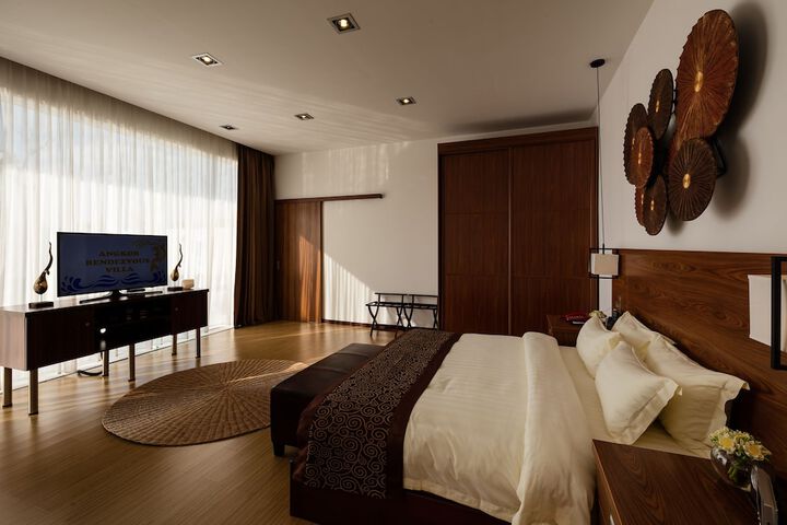 Room 19 of 40