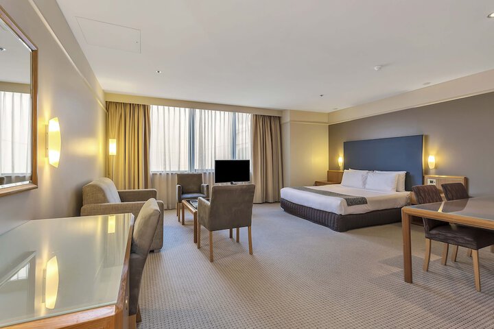 Room 16 of 43