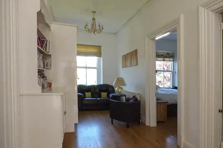 Room 3 of 12