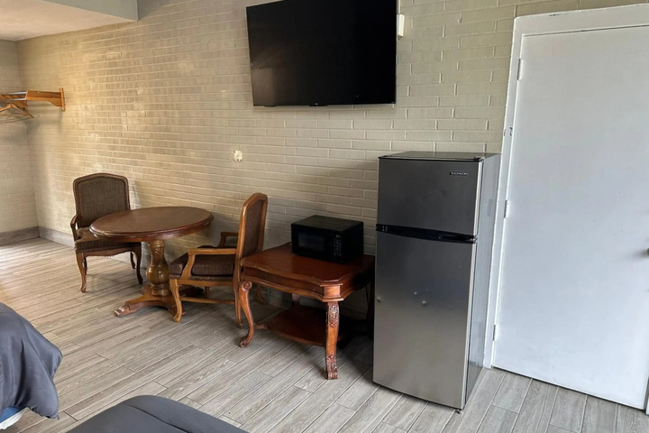 guest_rooms