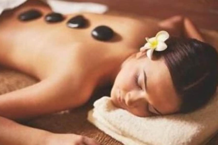 Spa 18 of 29