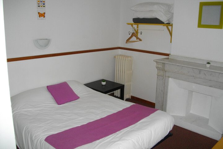 Room 11 of 51