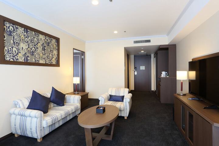 Room 18 of 57
