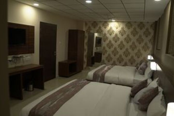 Room 17 of 21