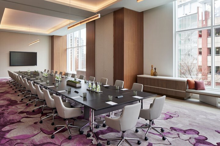 Meeting facility