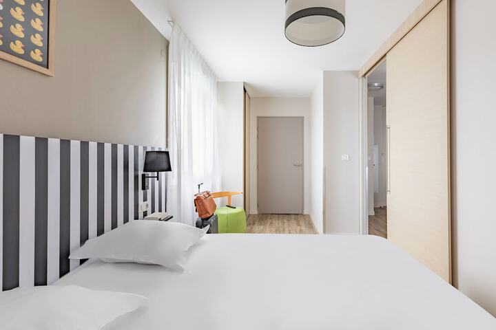 Room 5 of 21