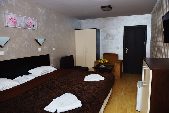 Room 22 of 94