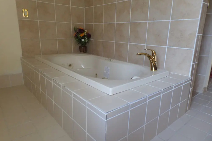 Bath Interior