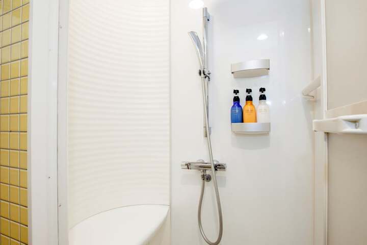Clean Restrooms