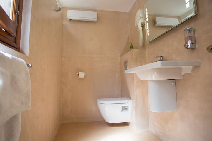 Bath Interior