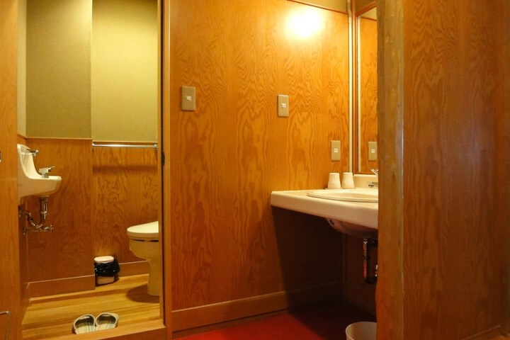 Bath Interior