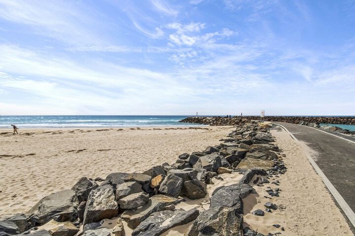 Beach 31 of 36