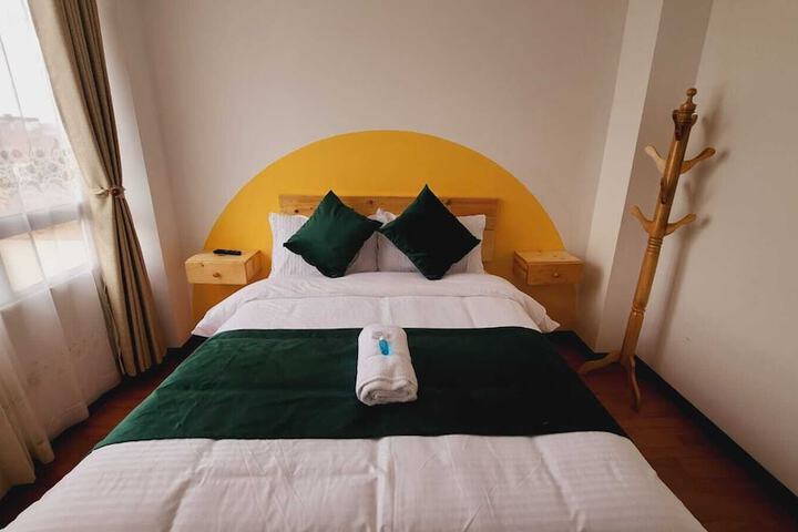 Room 14 of 40