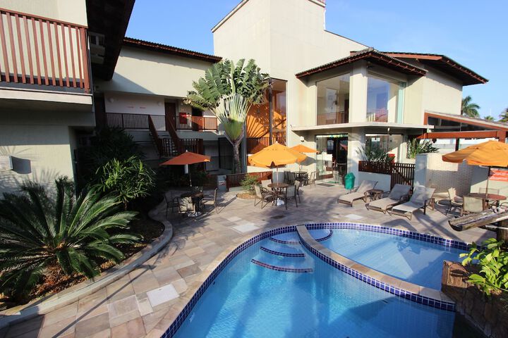 Pool 20 of 36