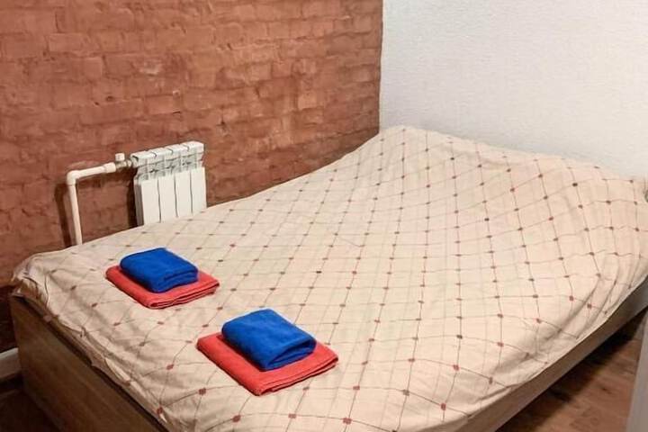 Room 4 of 36