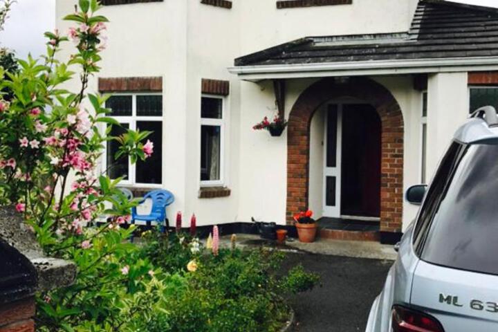 19 Westlands