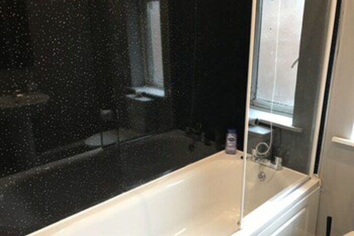 Room 5 of 40
