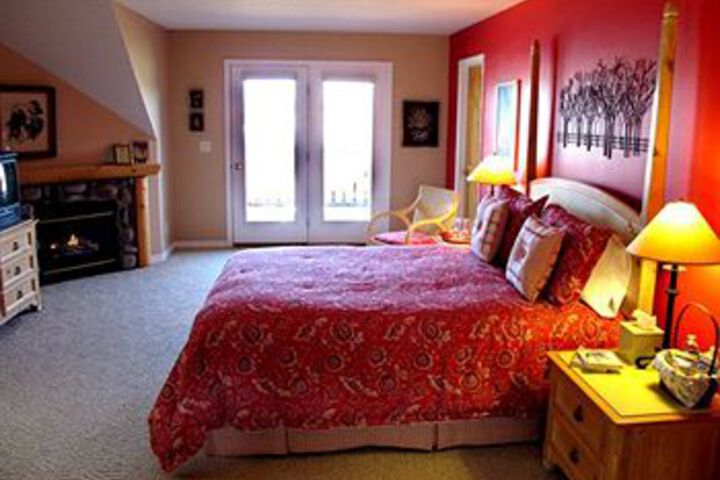 Room 9 of 23