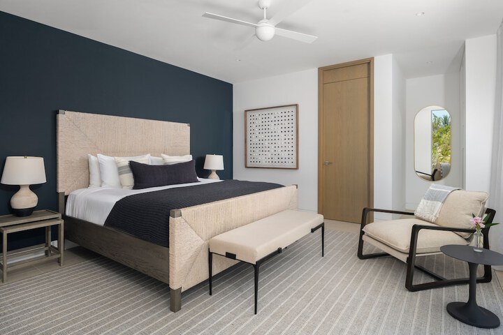 Room 58 of 344
