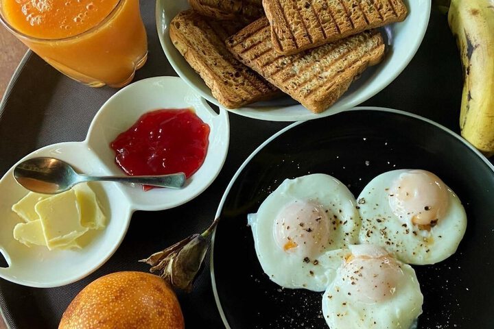 Breakfast/Coffee Service 17 of 22