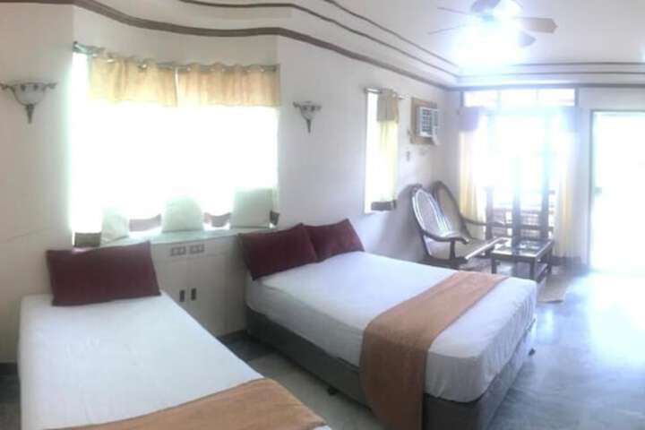 Room 14 of 53