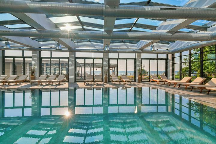 Pools & Facilities