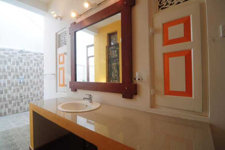 Room 28 of 56