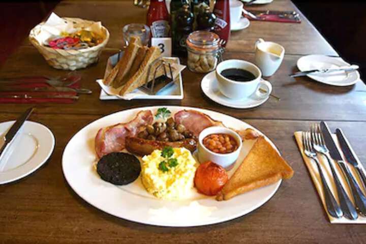 Breakfast meal