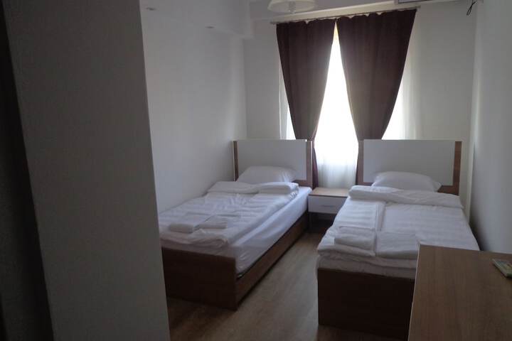 Room 19 of 35