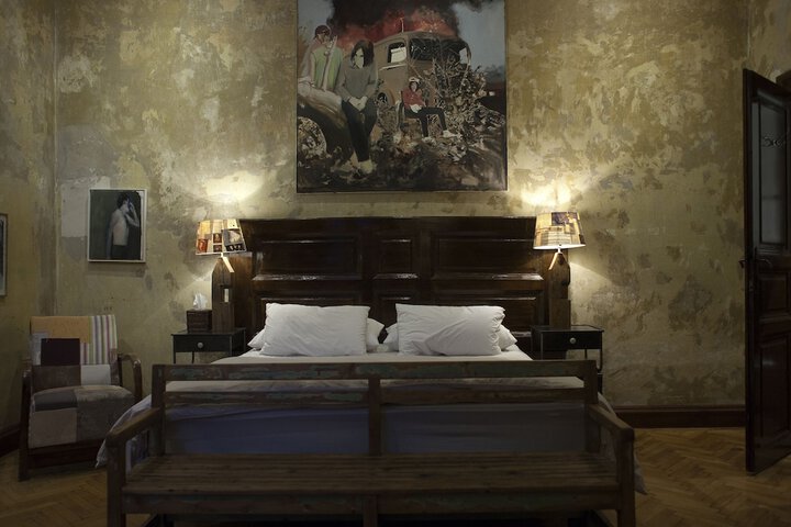 Room 12 of 42