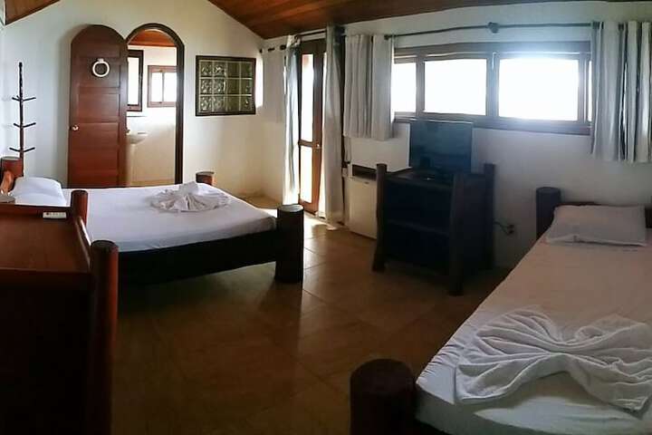 Room 15 of 36