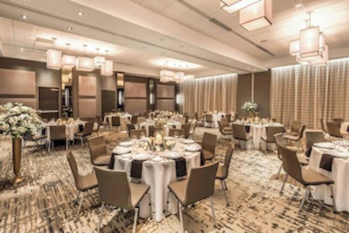 Banquet hall