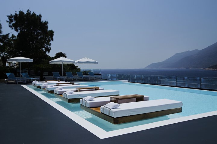 Pool 42 of 56