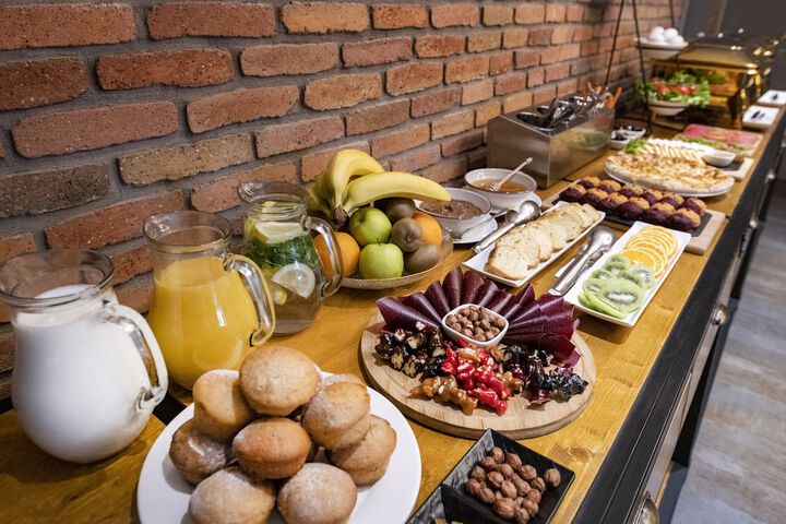 Breakfast/Coffee Service 42 of 47